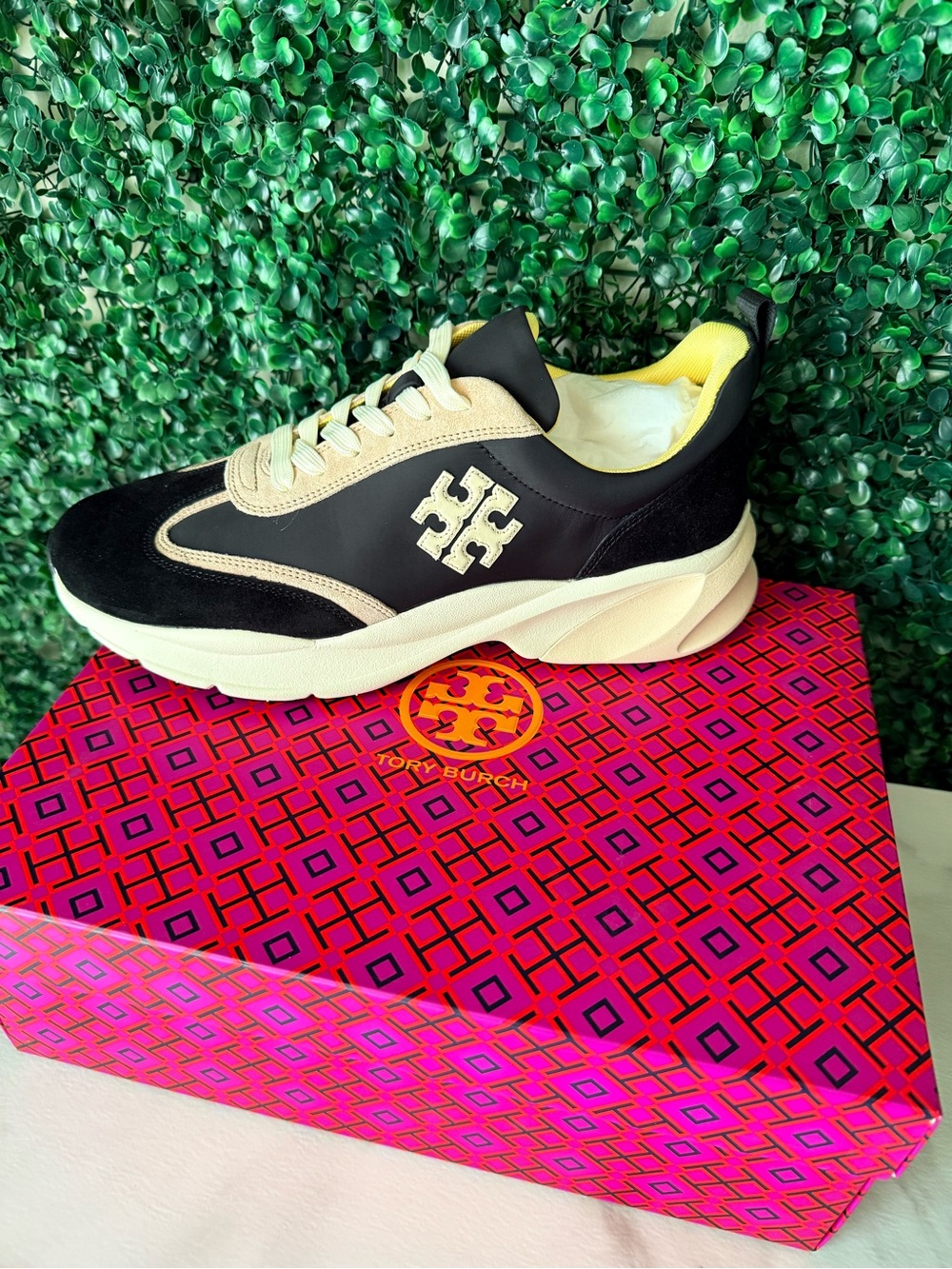 Tory Burch Black and Cream Lace-Up Logo Sneaker Good Luck Trainer Size 12 NEW
